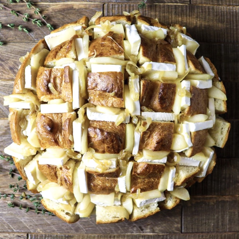 brie pull-apart bread stuffed with caramelized onions and pears