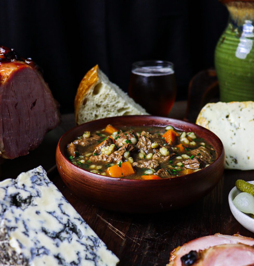 luncheon hobbit menu, the prancing pony inn