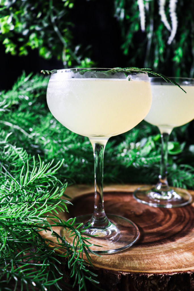 ent draught cedar gin cocktail