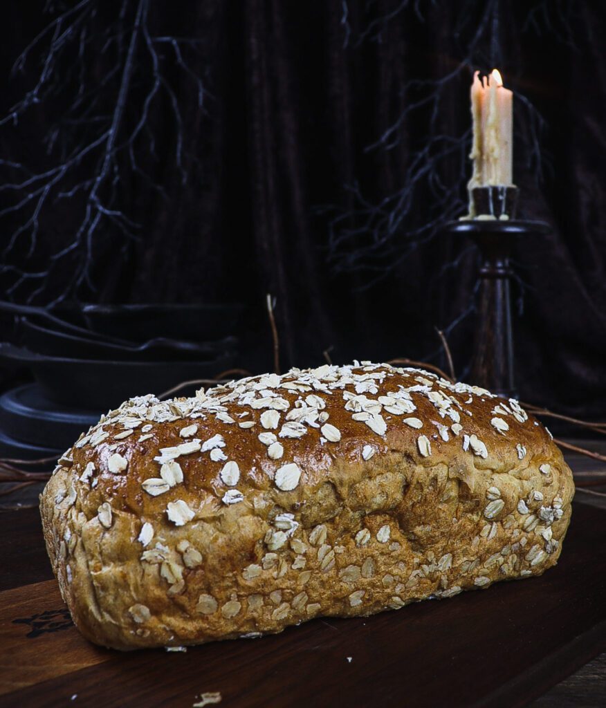 molasses oat bread, oatmeal molasses bread, orc recipes, mordor orcs, lord of the rings recipes