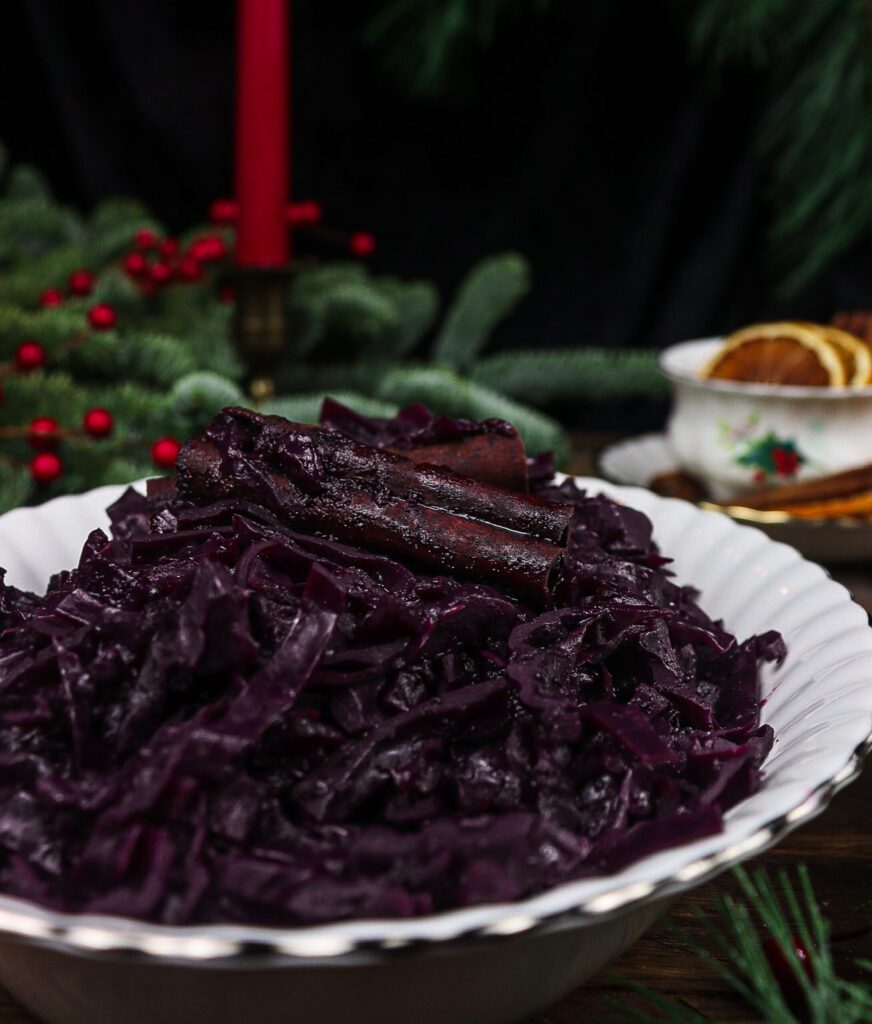 mulled wine braised red cabbage, victorian christmas menu, wine braised cabbage