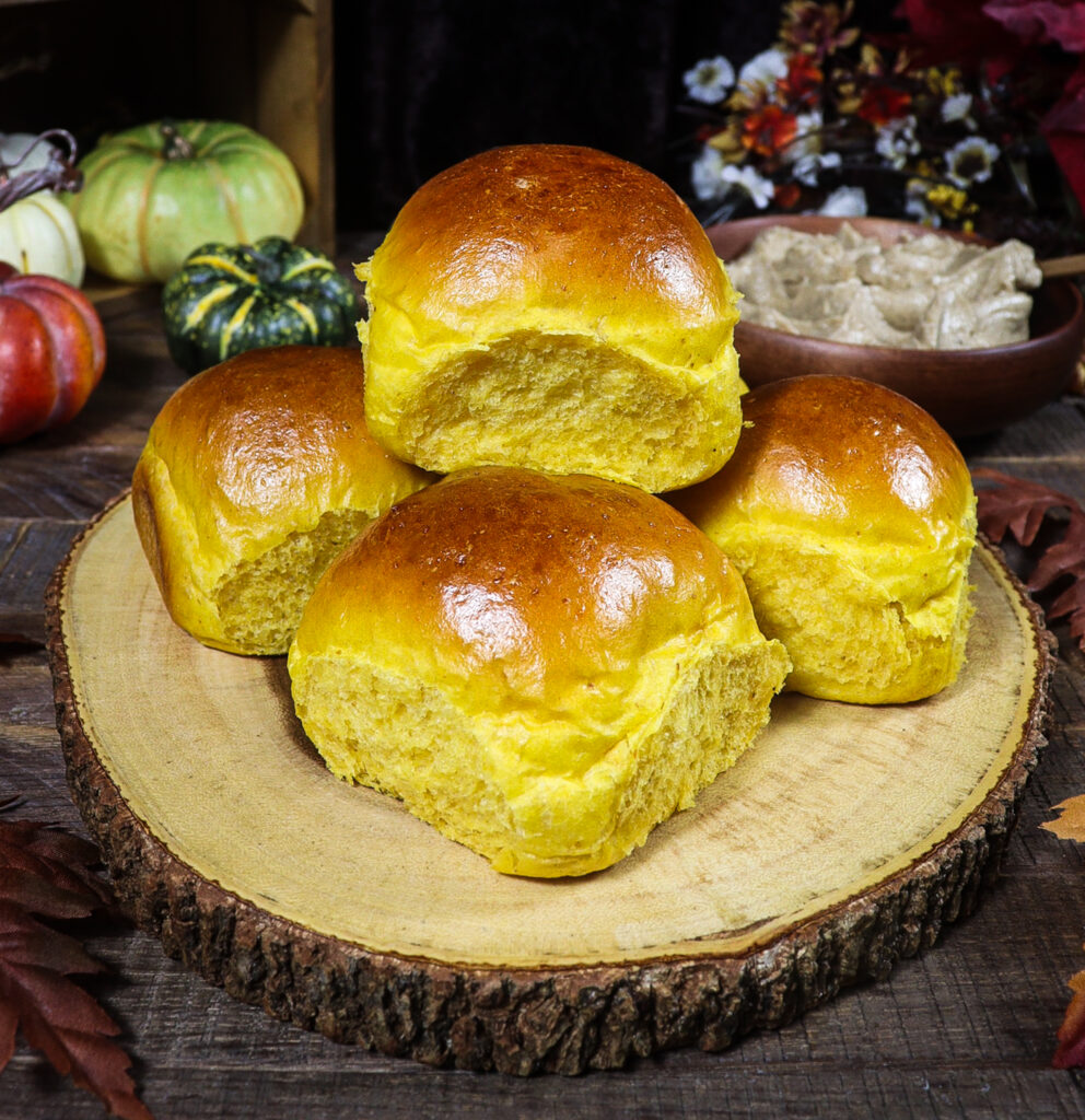 soft pumpkin rolls, hobbit food recipes