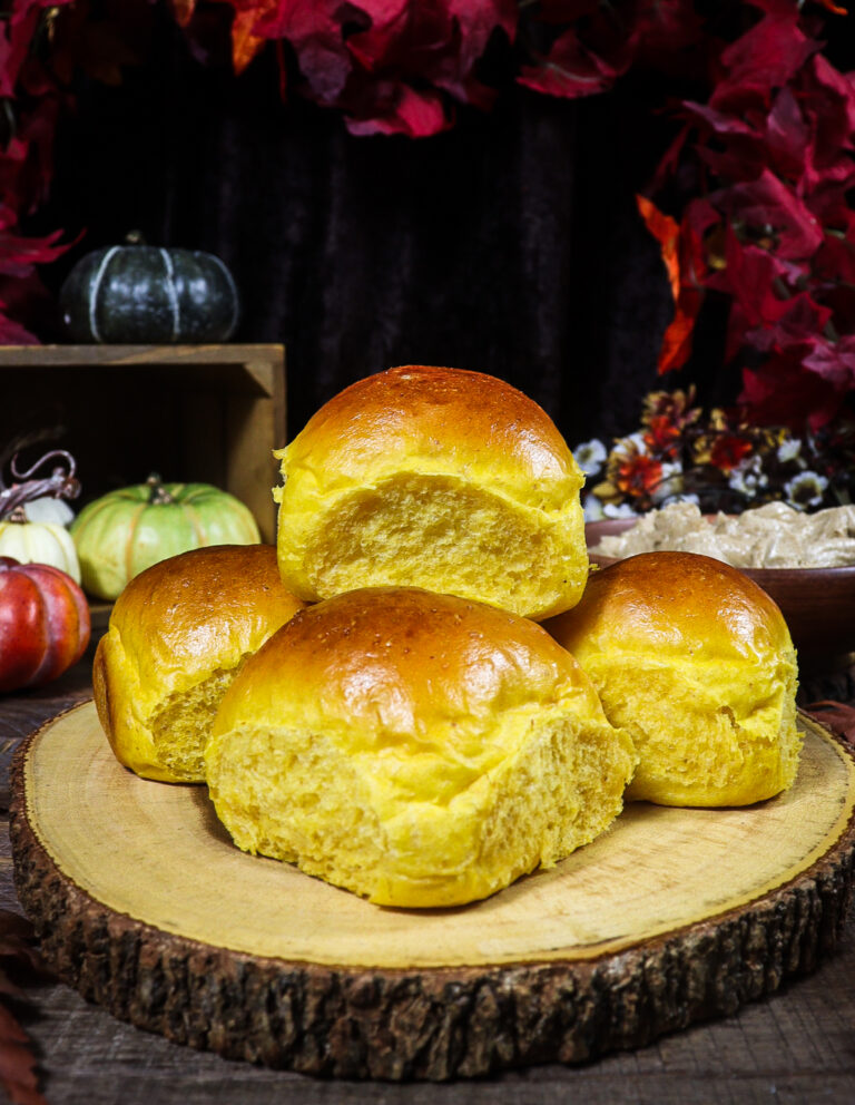 Soft Pumpkin Rolls