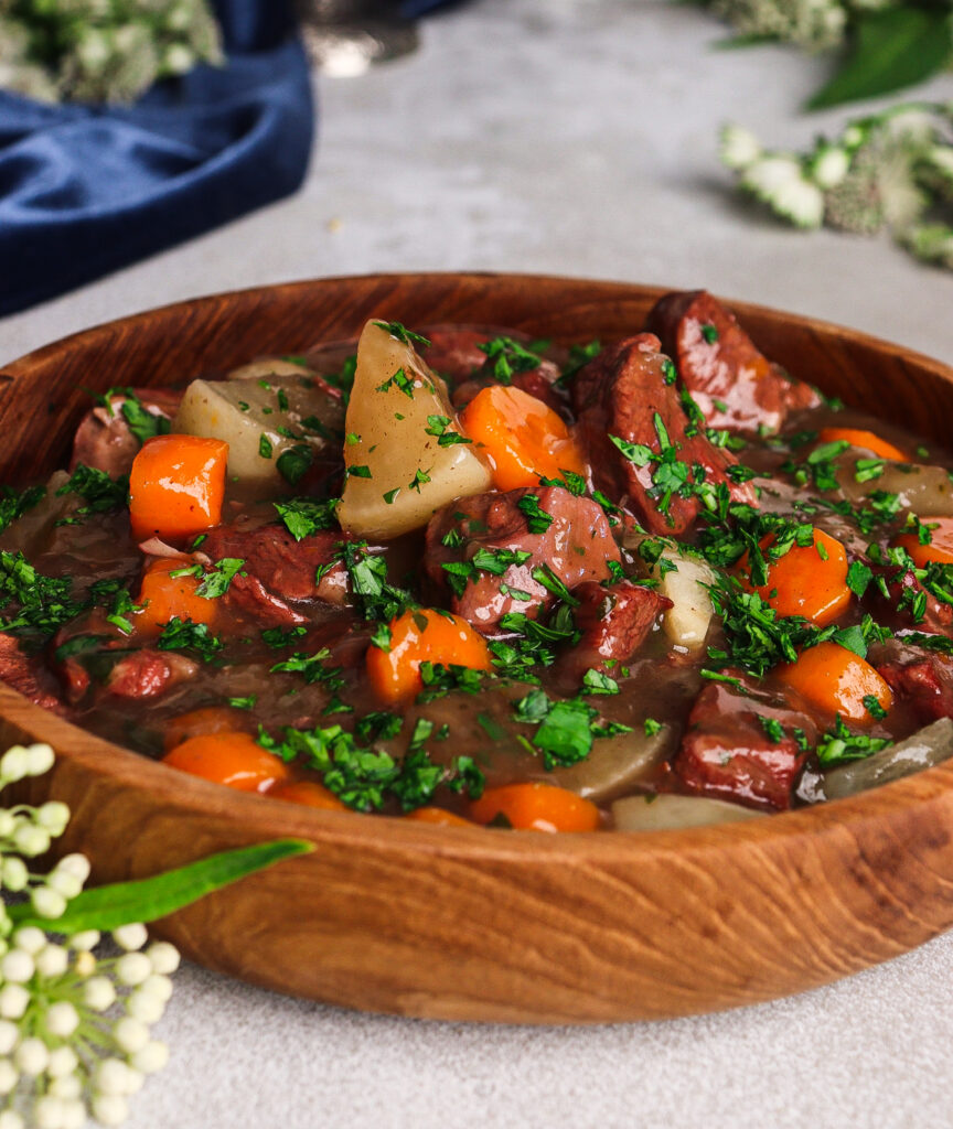spiced lamb stew, medieval stew recipes, medieval cooking recipes, lamb stew with root vegetables