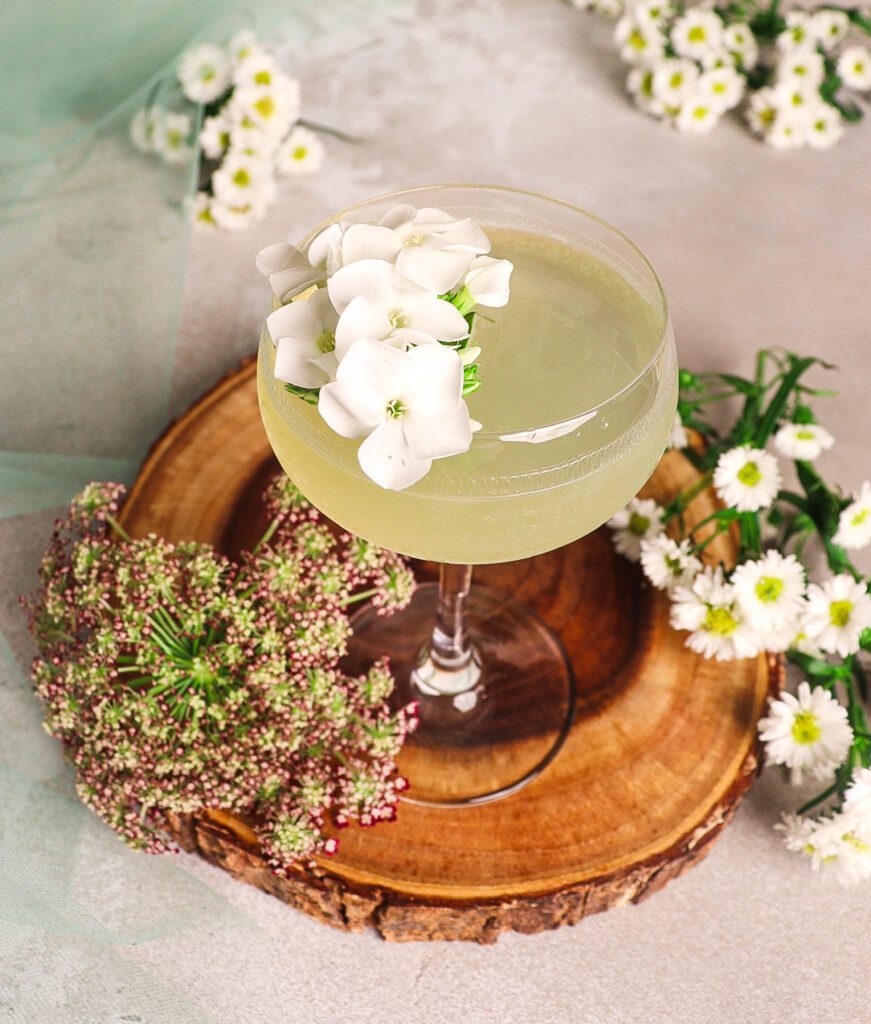 lady of the lake cocktail, cocktail with green chartreuse, fantasy drink recipes