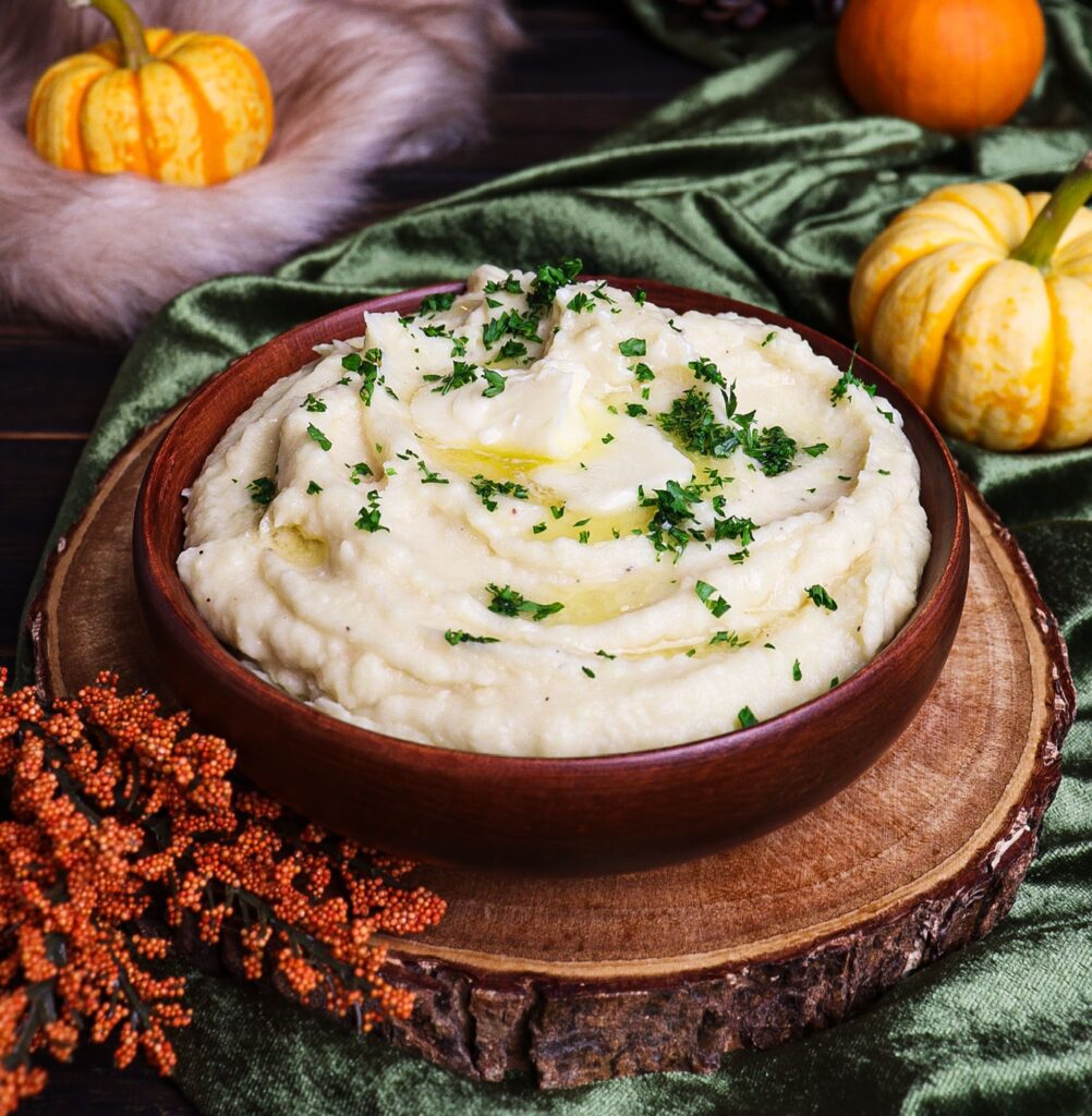 parsnip apple purée, parsnip purée, lord of the rings recipes, root vegetable purée