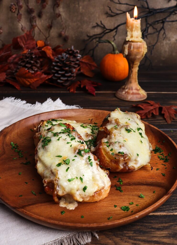 caramelized onion cheese toast, frankenstein recipes, frankenstein inspired recipes