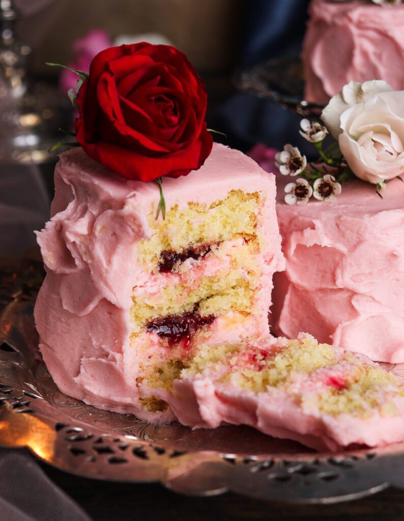 raspberry almond cake, almond cake with raspberry jam